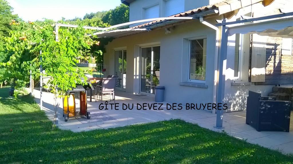 Gite Du Devez Des Bruyeres 프라드 외부 사진